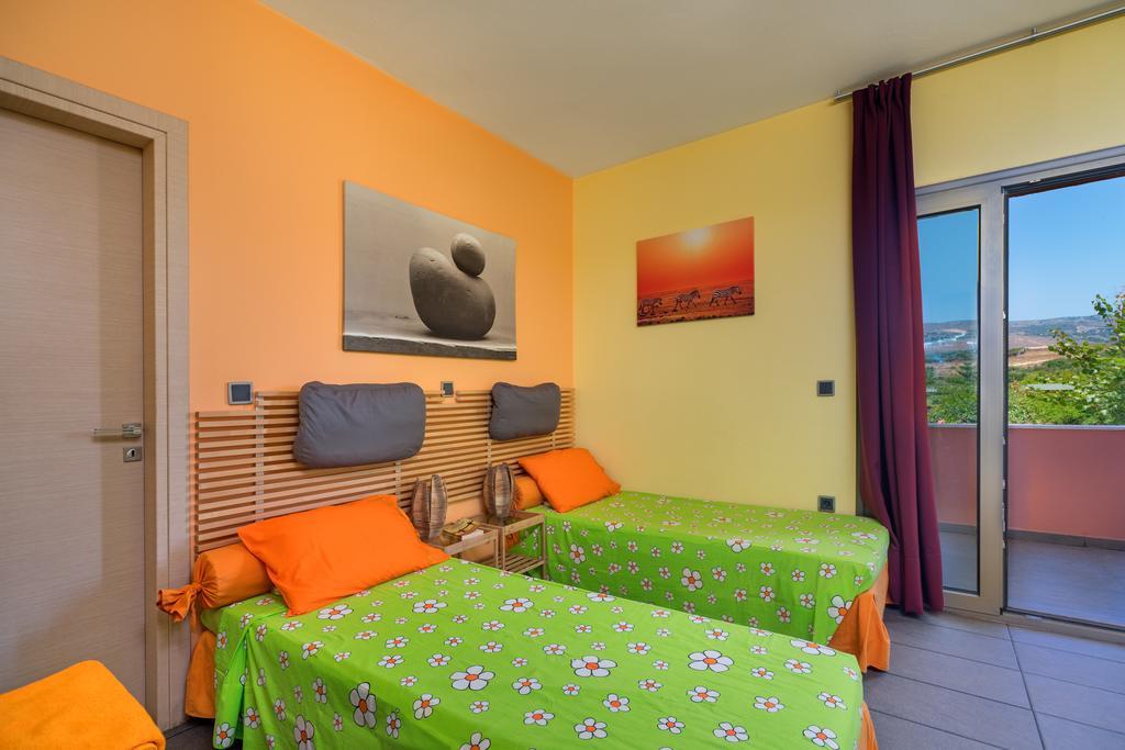 Skinos Ilivatos Eco Villa & Estate Chavriata Bagian luar foto